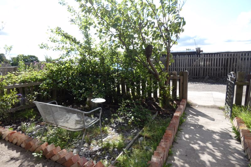 Front Garden- click for photo gallery
